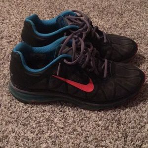 Nike Air Max 2011